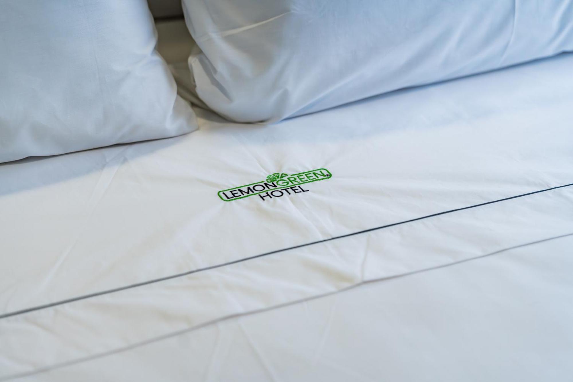 Hotel Lemon Green -Zona Expo Frente Al Centro De Convenciones 과달라하라 외부 사진