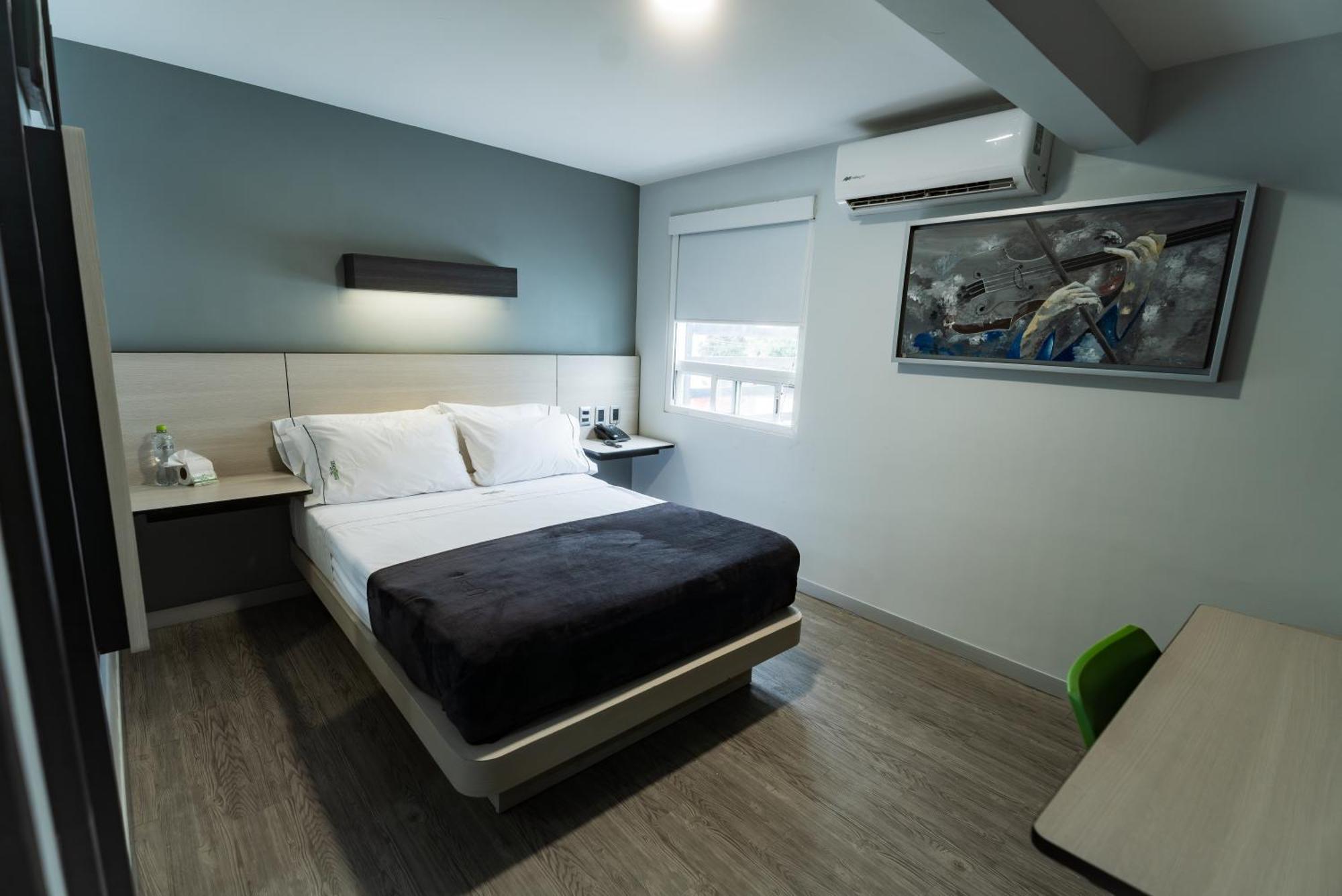 Hotel Lemon Green -Zona Expo Frente Al Centro De Convenciones 과달라하라 외부 사진