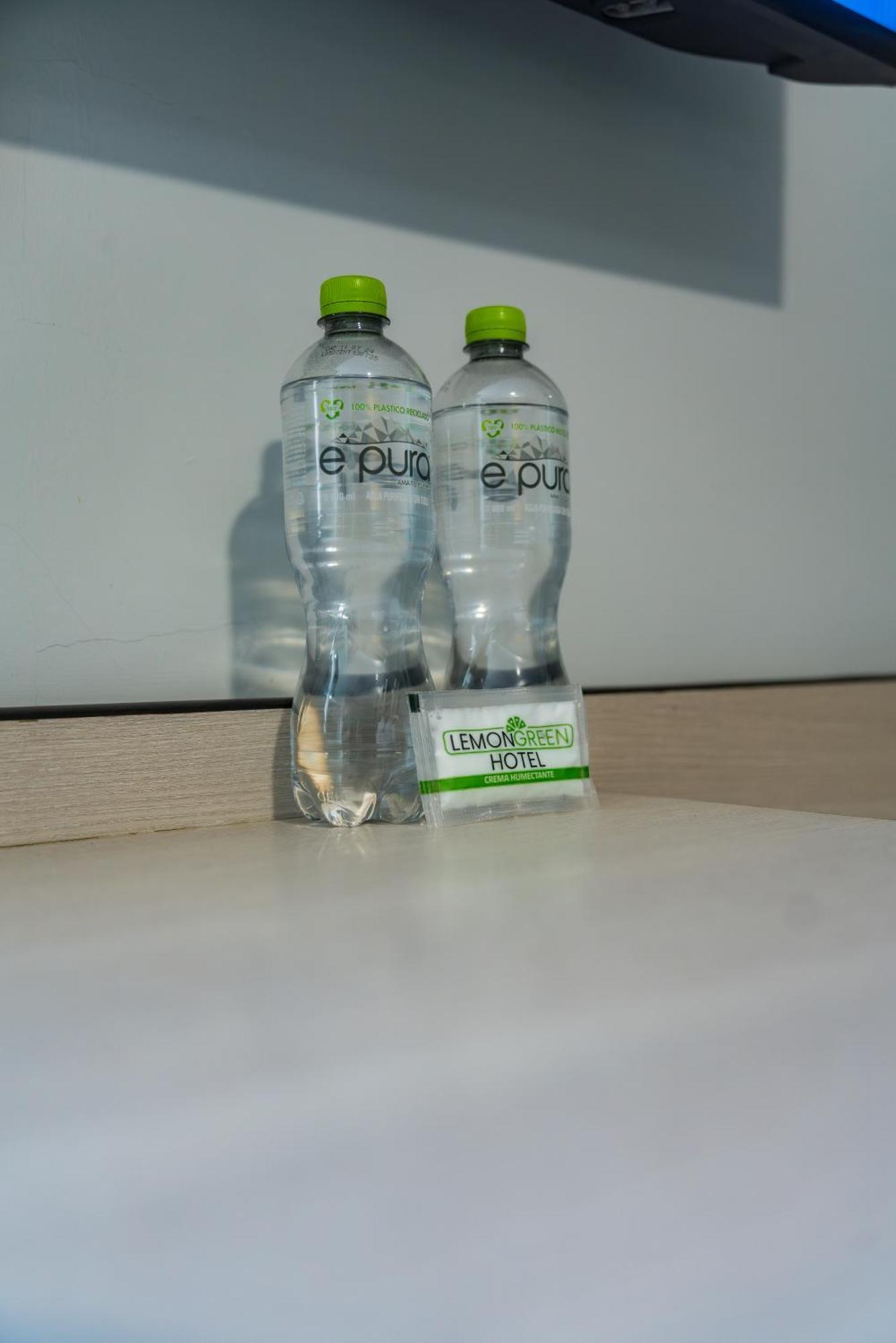 Hotel Lemon Green -Zona Expo Frente Al Centro De Convenciones 과달라하라 외부 사진